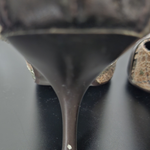 Women's Brown and Cream Heels - Picture 7 of 11